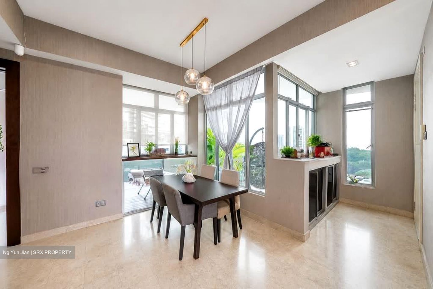 Coastline Residences (D15), Apartment #583429571